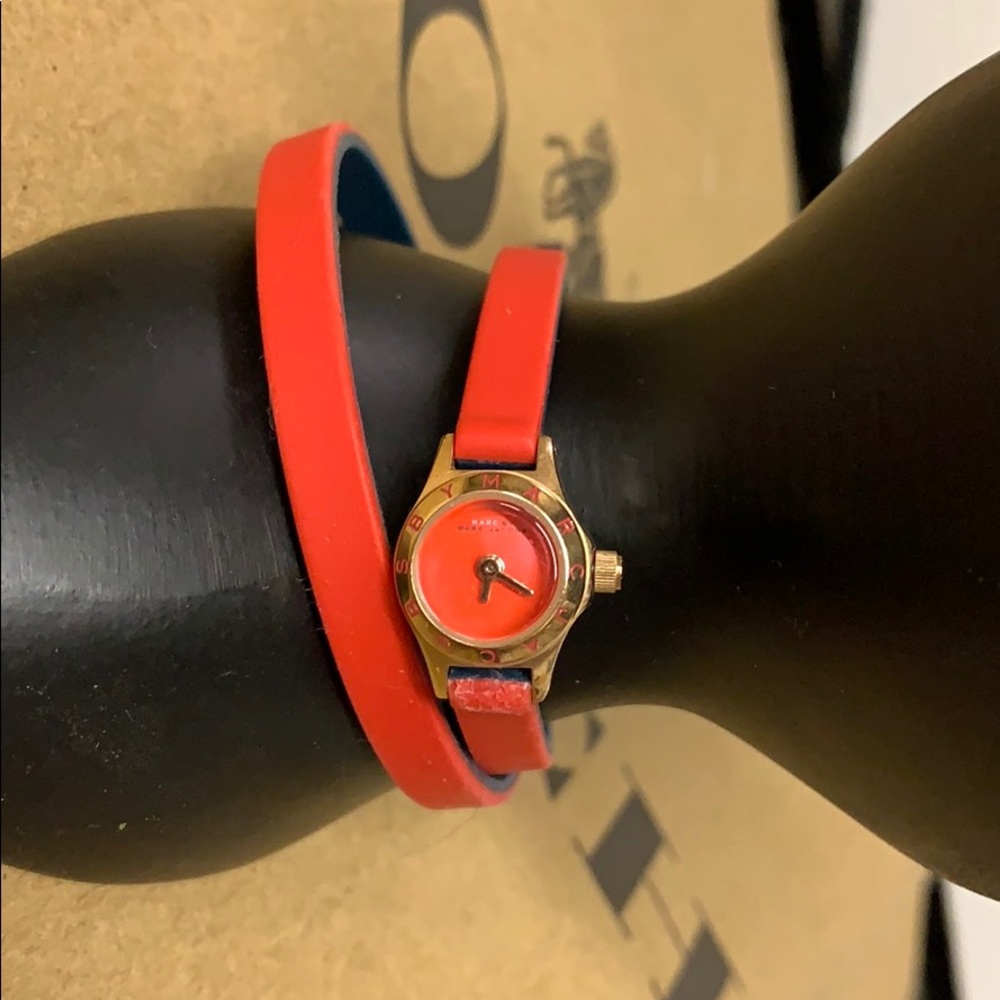 🆑Price Item Must Bundle 2 items to Buy!